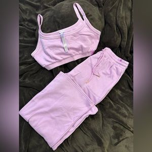 Pink savage x fenty set.